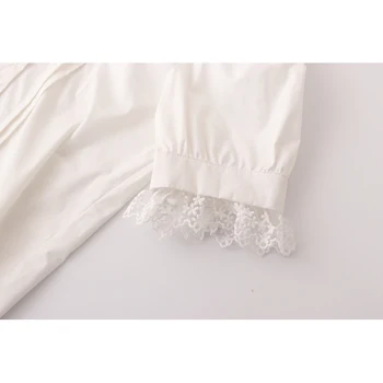 2021 Verano Nueva Moda Vintage de Manga Corta Blanca Blusas de las Mujeres del Diseño Casual de Cuello Peter Pan de Encaje Patchwork Elegante Camisa Tops