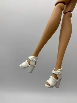 Los nuevos estilos de juguete con accesorios de alta talones de pie plano de los zapatos para tu BB muñeca A1011