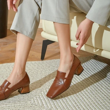 2021 Primavera/Otoño, Nuevos Zapatos de las Mujeres del Dedo del pie Cuadrado Cuadrado Tacón Bombas de Cuero Genuino de los Tacones para las Mujeres Sólido de las Mujeres a Mediados de tacón, Mocasines