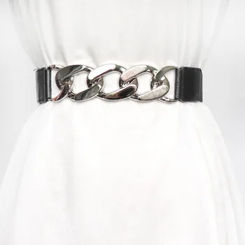 2021 Nuevos cinturones para mujer de la moda de la faja del vestido de las señoras de la correa simple de aleación de giro de la hebilla de lujo de oro de la cadena de punk rock de la mujer con cinturones de
