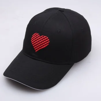 De las mujeres de Corazón Rojo Gorras de Béisbol Para los Hombres Muchacho Niñas 2021 Unisex 3D Bordado Negro al aire libre Snapback Gorra de Verano Hip Hop Sombrero de Papá