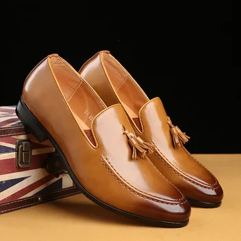 Los hombres de Negocios Zapatos de Cuero 2021 Primavera Nuevo Estilo Británico Tendencia Salvaje Transpirable de la Moda de Encaje de la Punta del Dedo del pie Formal Casual Mocasines