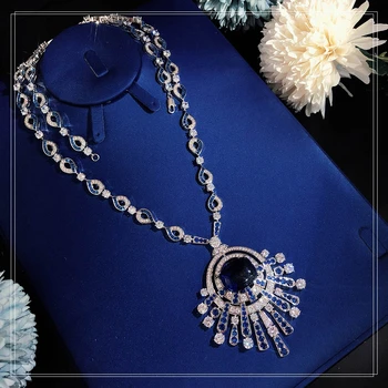 Elegante caro el collar de la bola de la dama del collar azul accesorios de alta calidad del envío libre de la celebridad en línea con El banquete