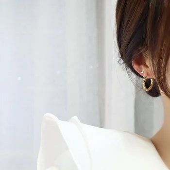 Nuevo Diseño de Moda de Corea Joyería de Metal Redondo Exquisita Simple Aretes para Mujer Fiesta Diaria Elegante Pendiente