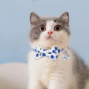 Personalizado Gato Collar Corbata de lazo Lindo Mascota de Navidad Collar de Liberación Rápida Gatos de Seguridad Collares Con Campana de IDENTIFICACIÓN de Peces de la Etiqueta de Santa Impresión