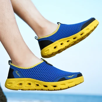 Nueva Malla Hombres Aqua Zapatos al aire libre Transpirable de secado Rápido que el Agua de las Zapatillas de deporte de Luz Anti-skid Calzado deportivo de Gran Tamaño 38-48