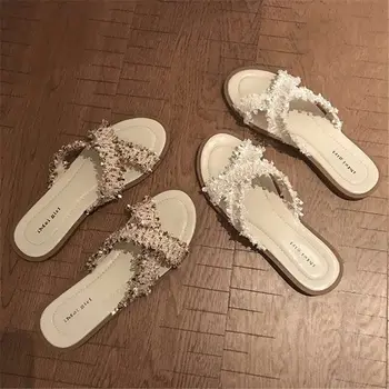 De verano Nuevo Bordeadas de Zapatillas de las Mujeres Fuera de Deslizamiento en los Pisos de la Mujer Diapositivas Zapatos de Dedo del pie Abierto Más el Tamaño de Chanclas Bohemia Zapatos de Playa