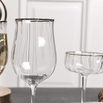 2PCS/Set Tulip Forma Libre de Plomo Cristal Cáliz Diseño de la Costilla de Vino tinto de Cóctel de Whisky Vaso de Champán Copa de Vino para Beber Ware