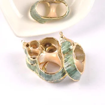 Natural Cortada Shell Chapado en Oro de la Joyería de DIY hechos a mano los Encantos colgante de Conchas marinas decoración del Hogar 5pcs TRS0321
