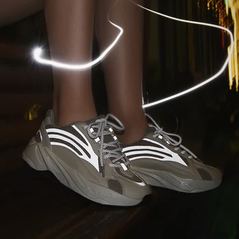 Los Hombres Zapatos De La Marca De La Estrella Mostrar Superestrella Luminoso De La Tendencia De Las Zapatillas De Deporte Zapatos Masculinos Zapatos De Deporte De Los Hombres De Caminar Al Aire Libre Tamaño 35-47